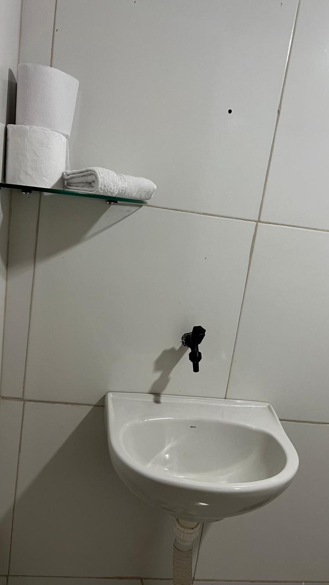Hostel Renascer Nos Lencois 巴雷里尼亚斯 外观 照片